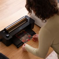 Módulo de laminação LM1 para produção contínua com xTool O1 Omni Printer