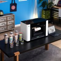 Módulo rotativo OR1 com posicionamento automático xTool O1 Omni Printer