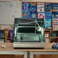 Makera Carvera – volume de trabalho 360x240x140 mm