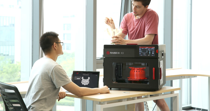 Raise3D E2 educação